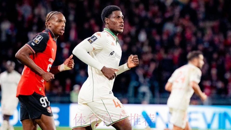 尼斯官方：19岁前锋伯纳德-恩圭内租借加盟标准列日